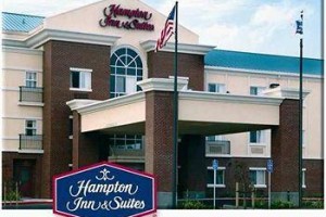 Hampton Inn Suites Vacaville Image