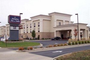 Hampton Inn & Suites Springfield - Southwest voted 7th best hotel in Springfield 