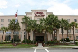 Hampton Inn Suites Valdosta Conference Center Image