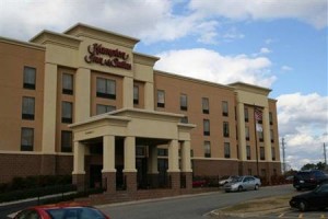 Hampton Inn & Suites Augusta West Image