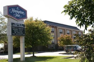 Hampton Inn Toledo South Maumee voted 3rd best hotel in Maumee