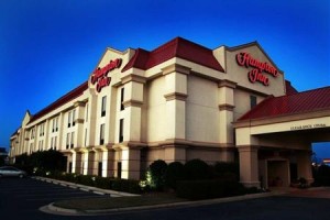 Hampton Inn - Warner Robbins Image