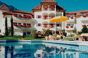 Hanswirt voted 3rd best hotel in Plaus