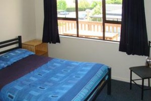 Hat Trick Lodge Backpackers' Hostel Image