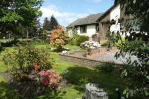 Hawthorn Cottages Image