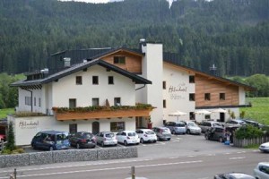 Helmhotel Image
