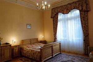 Heluan Hotel Image