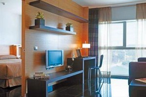 Hesperia Fira Suites voted 2nd best hotel in L'Hospitalet de Llobregat