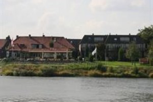 Het Maashotel voted  best hotel in Broekhuizen