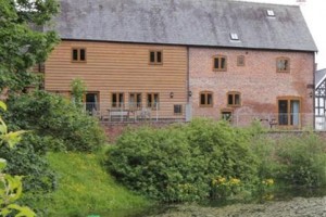 Highgate House Image