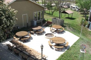 Hill Country RV Resort & Cottage Rentals Image