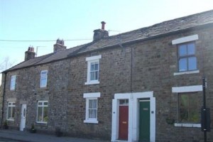 Hillside Cottage Peterborough Image