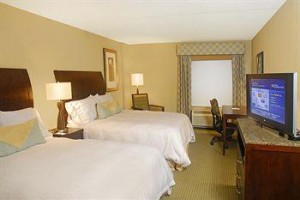 Hilton Garden Inn Frederick Image