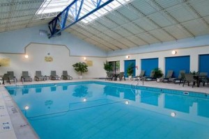 Hilton Grand Rapids Airport Image