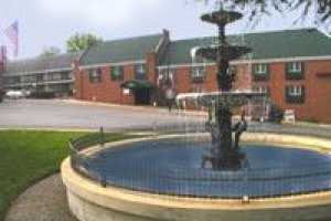 Historic Curtis Inn on the Square voted 3rd best hotel in Mount Vernon 