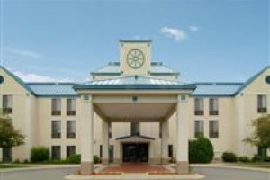 Holiday Inn Express Cedar Rapids (Collins Road) Image
