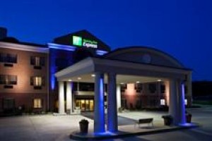 Holiday Inn Express Clanton Image