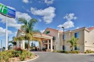 Holiday Inn Express Delano Hwy 99 Image