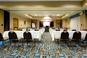 Holiday Inn Express Austin Airport Image