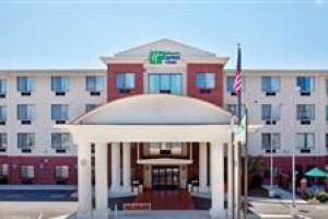 Holiday Inn Express Hotel & Suites Biloxi Ocean Springs Image