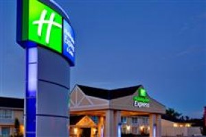 Holiday Inn Express Hotel & Suites Collingwood - Blue Mountain voted 5th best hotel in Collingwood