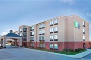 Holiday Inn Express Cape Girardeau voted 4th best hotel in Cape Girardeau