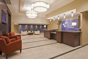 Holiday Inn Express Hotel & Suites Chatham South Image