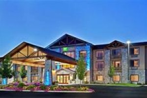 Holiday Inn Express Hotel & Suites Cheney - University Area Image