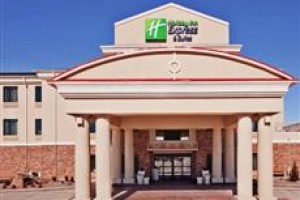 Holiday Inn Express Hotel & Suites Clovis Image