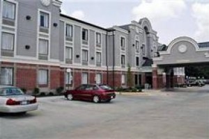 Holiday Inn Express Hotel & Suites Greenville (Mississippi) voted 3rd best hotel in Greenville 