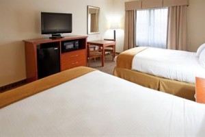 Holiday Inn Express Hotel and Suites Hardeeville-Hilton Head Image