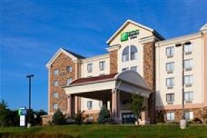 Holiday Inn Express Hotel & Suites Kingsport-Meadowview I-26 Image