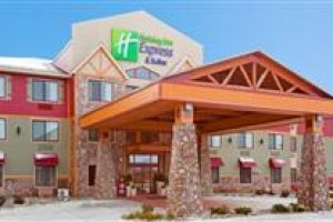 Holiday Inn Express Suites Mountain Iron Image