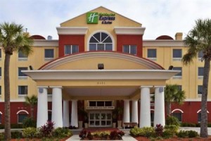 Holiday Inn Express Hotel & Suites North Saint Petersburg Image