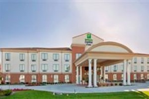 Holiday Inn Express Hotel & Suites St Charles voted 2nd best hotel in Saint Charles 