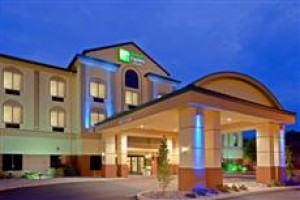 Holiday Inn Express Hotel & Suites Newton Sparta voted  best hotel in Newton 