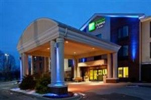 Holiday Inn Express Tell City voted  best hotel in Tell City