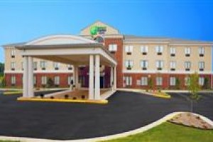 Holiday Inn Express & Suites Thornburg (I-95 Exit 118) voted  best hotel in Thornburg