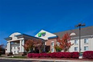 Holiday Inn Express Hotel & Suites Waterford Image