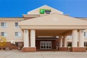 Holiday Inn Express Yankton voted 2nd best hotel in Yankton