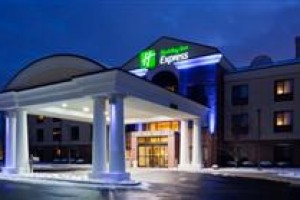 Holiday Inn Express Milwaukee N. Brown Deer/Mequon voted  best hotel in Brown Deer