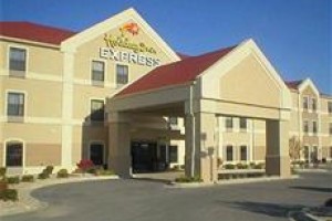 Holiday Inn Express Monee voted  best hotel in Monee