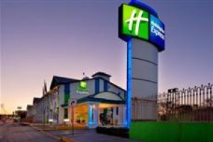 Holiday Inn Express Piedras Negras Image