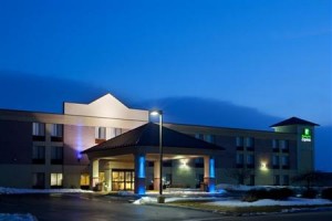 Holiday Inn Express Racine (I-94 @ Exit 333) voted  best hotel in Sturtevant