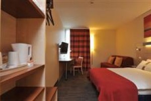 Holiday Inn Express Saint-Nazaire Image