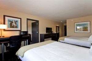 Holiday Inn Express & Suites Newton Image