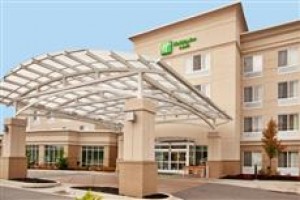 Holiday Inn Hotel & Suites Beckley Image