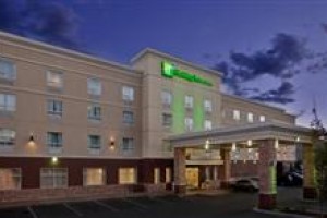 Holiday Inn Suites Kamloops Image