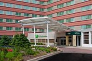 Holiday Inn & Suites Chicago O'Hare Rosemont voted 8th best hotel in Rosemont