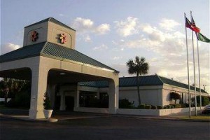 Holiday Inn Tifton Image